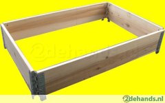 126902586-nieuwe-pallet-opzetranden-palletrand-stapelrand-kist-krat.jpg
