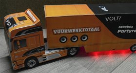 truck2.jpg