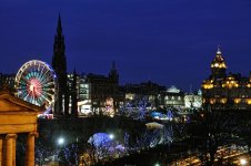 edinburgh_newyearseve_shutterstock_25213414.jpg