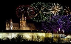 prague_newyearseve_shutterstock_41316103_croppede.jpg