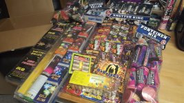 Cat-1 vuurwerk collectie 2020.jpg