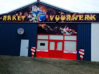 voorkant winkel.jpg