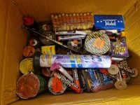 Restant diverse klein vuurwerk.jpg
