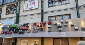 Intratuin showroom.MP.jpg