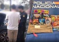 vuurwerkverdachte-opgepakt-door-spaanse-politie-de-in-beslag-genomen-vuurwerkspullen.jpg vuurwerkverdachte-opgepakt-door-spaanse-politie-de-in-beslag-genomen-vuurwerkspullen.jpg